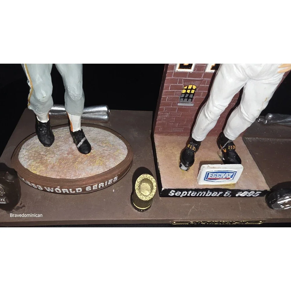 Cal Ripken Jr Bobble heads Esskay 2131 Edition
